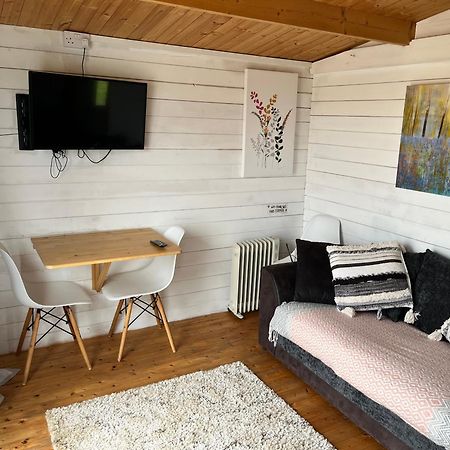 Ivy Rose Cabin No Hot Tub Bude Exterior photo